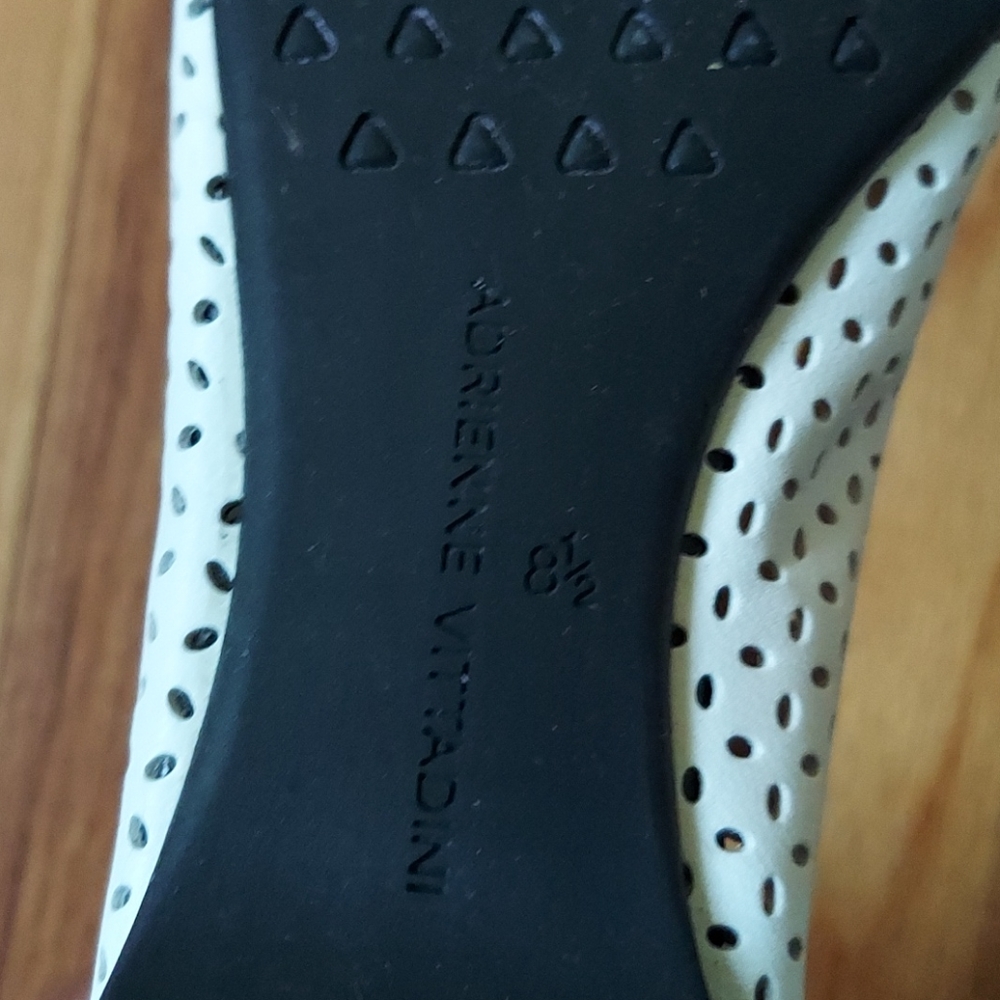 Adrienne Vittadini Alva Open Toed Flats Size 8.5 - Picture 13 of 17